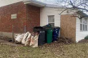 9456 Bagley Dr, Saint Louis, MO 63136 - Photo 4