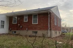 9456 Bagley Dr, Saint Louis, MO 63136 - Photo 6