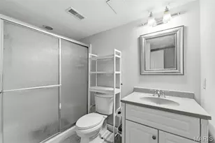 1831 Camberly Rd, Des Peres, MO 63131 - Photo 48