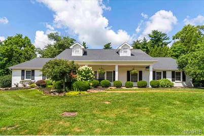 1831 Camberly Road, Des Peres, MO 63131 - Photo 2