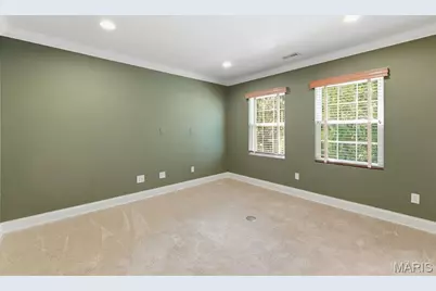 1831 Camberly Road, Des Peres, MO 63131 - Photo 34