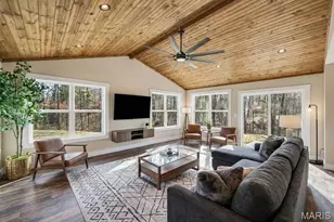 13556 Rustic Valley Dr, Wright City, MO 63390 - Photo 6