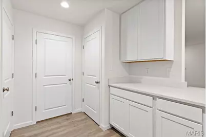 16033 Cinderella Court, Ellisville, MO 63021 - Photo 20