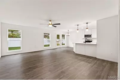 16033 Cinderella Court, Ellisville, MO 63021 - Photo 10