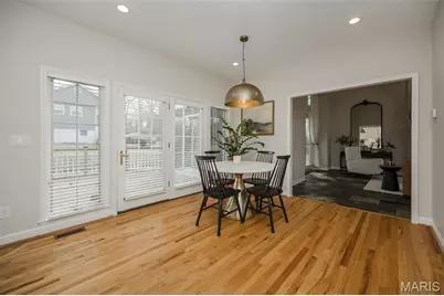 2134 Lakeview Drive, Crystal Lake Park, MO 63131 - Photo 8