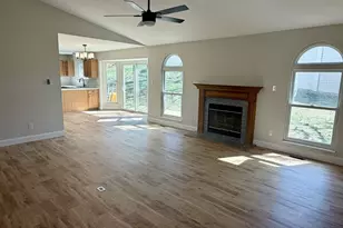 4428 Morning Dove Ct, Saint Louis, MO 63128 - Photo 4