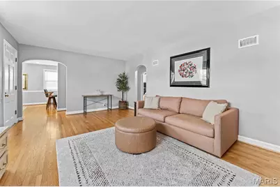 840 Wild Cherry Lane, University City, MO 63130 - Photo 6