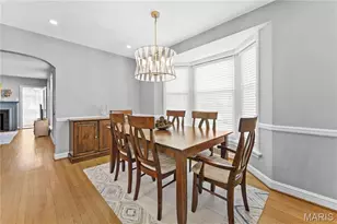 840 Wild Cherry Ln, University City, MO 63130 - Photo 10