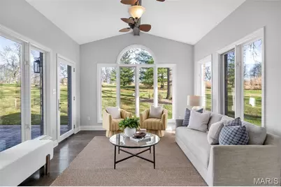 78 Meadowbrook Country Club Estate, Ballwin, MO 63011 - Photo 14