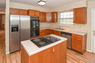 612 Log Hill Ct, Saint Louis, MO 63011 - Photo 12