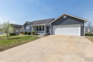 354 Murfield Dr, Poplar Bluff, MO 63901 - Photo 2