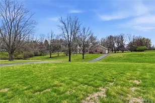 3636 Afshari Cir, Florissant, MO 63034 - Photo 42