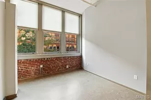 1627 Locust St, Saint Louis, MO 63103 - Photo 26