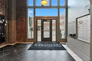 1627 Locust St, Saint Louis, MO 63103 - Photo 8