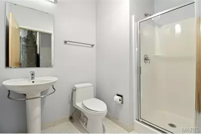 1627 Locust Street #202, Saint Louis, MO 63103 - Photo 32