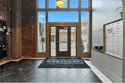 1627 Locust Street #202, Saint Louis, MO 63103 - Photo 8