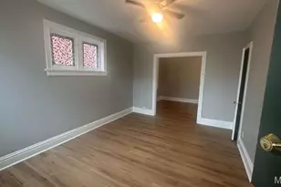 5042 Pernod Ave, Saint Louis, MO 63139 - Photo 2