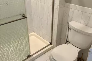 217 Carmel Woods Dr, Ellisville, MO 63021 - Photo 12