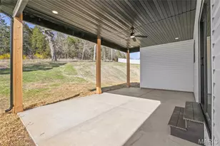 220 Echo Lake Cir, Byrnes Mill, MO 63025 - Photo 18