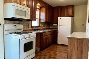 619 E 8th St, Washington, MO 63090 - Photo 8