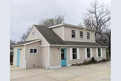 560 N Jefferson Street, Florissant, MO 63031 - Photo 2