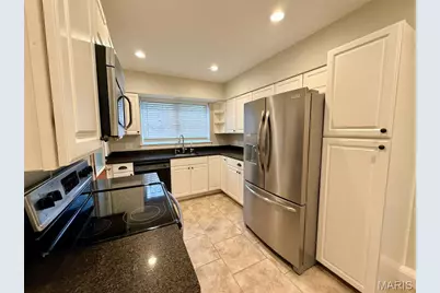 543 N Central Avenue, University City, MO 63130 - Photo 6