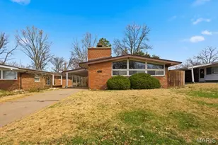 7827 Milan Ave, University City, MO 63130 - Photo 4