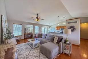 308 Williamsburg Dr, Crystal City, MO 63019 - Photo 4