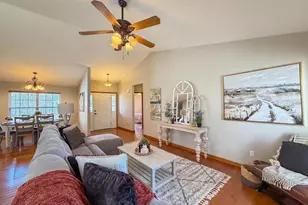 308 Williamsburg Dr, Crystal City, MO 63019 - Photo 8