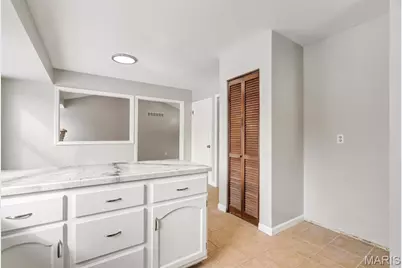 14741 Mondoubleau Lane, Florissant, MO 63034 - Photo 10