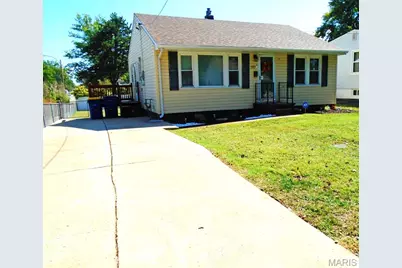 3582 Long Drive, Saint Ann, MO 63074 - Photo 2