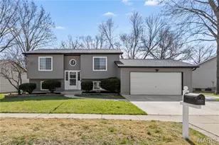 1954 Tealwood Cove Dr, Florissant, MO 63031 - Photo 2