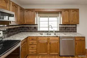 5714 Shining Day Pl, Mehlville, MO 63128 - Photo 14