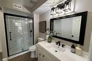 11640 Cedar Walk Dr, Saint Louis, MO 63146 - Photo 22