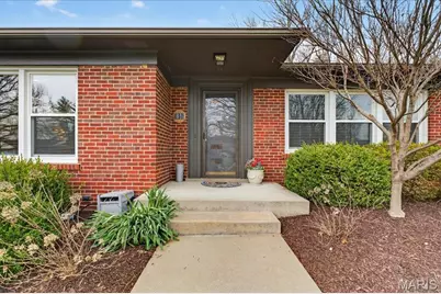 61 Tealwood Drive, Creve Coeur, MO 63141 - Photo 4