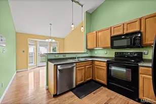 102 Hollow Brook Dr, Florissant, MO 63034 - Photo 6