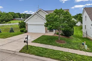 102 Hollow Brook Dr, Florissant, MO 63034 - Photo 54
