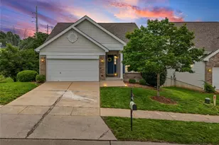 102 Hollow Brook Dr, Florissant, MO 63034 - Photo 56