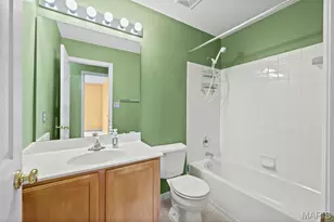 102 Hollow Brook Dr, Florissant, MO 63034 - Photo 34