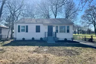 4224 Ashby Rd, Saint Ann, MO 63074 - Photo 1