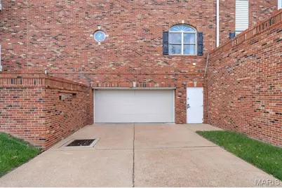 7400 Whitehall Colonial Lane #421, Shrewsbury, MO 63119 - Photo 28