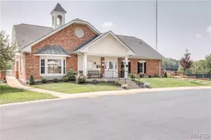 7400 Whitehall Colonial Ln, Shrewsbury, MO 63119 - Photo 34