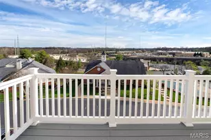 7400 Whitehall Colonial Ln, Shrewsbury, MO 63119 - Photo 6
