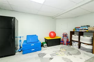 2455 Clayborn Dr, Chesterfield, MO 63017 - Photo 40