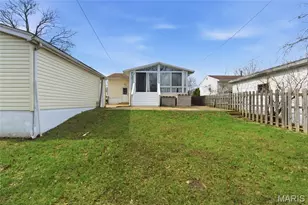 3917 Crosby Dr, Saint Louis, MO 63123 - Photo 40