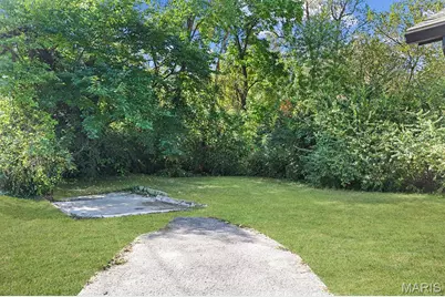 404 W Kirkham Avenue, Webster Groves, MO 63119 - Photo 14