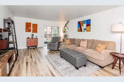 550 Coeur De Royale Drive #301, Creve Coeur, MO 63141 - Photo 10