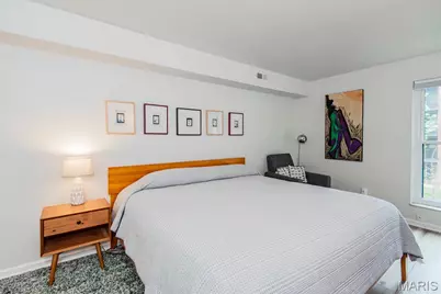 550 Coeur De Royale Drive #301, Creve Coeur, MO 63141 - Photo 32