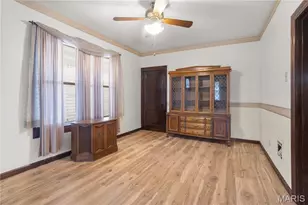 5223 Schollmeyer Ave, Saint Louis, MO 63109 - Photo 4