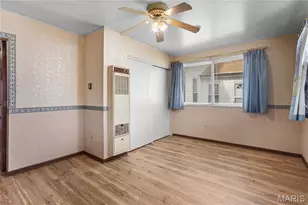 5223 Schollmeyer Ave, Saint Louis, MO 63109 - Photo 10